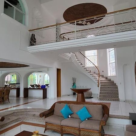 Villa Martha Garza Blanca - Heated Pool, Chef & Full Staff Included Puerto Vallarta Exterior foto