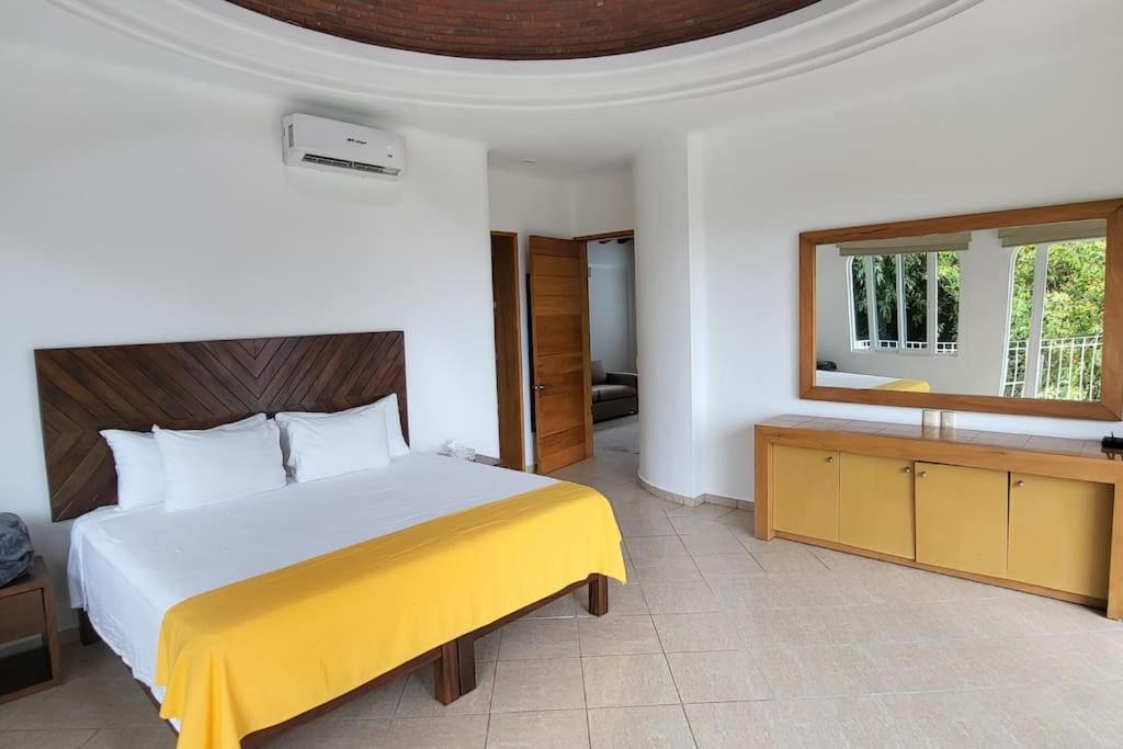 Villa Martha Garza Blanca - Heated Pool, Chef & Full Staff Included Puerto Vallarta Exterior foto